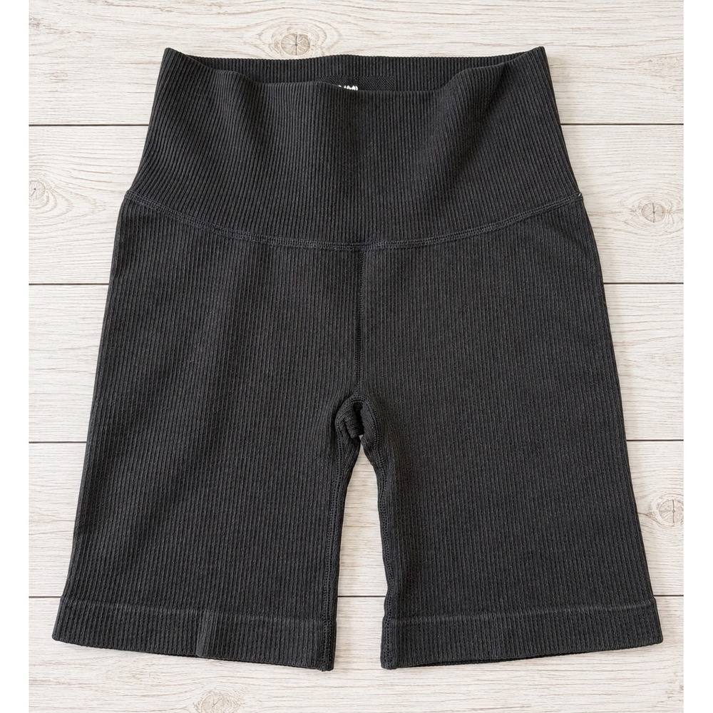 Love & Sports Biker Shorts Ribbed High Waist Athletic Yoga Black Small 4-6 NWT